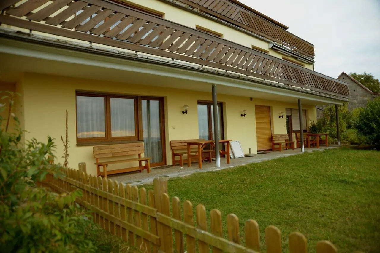 Apartment Ferienwohnung Margit Altenstein Maroldsweisach Germany